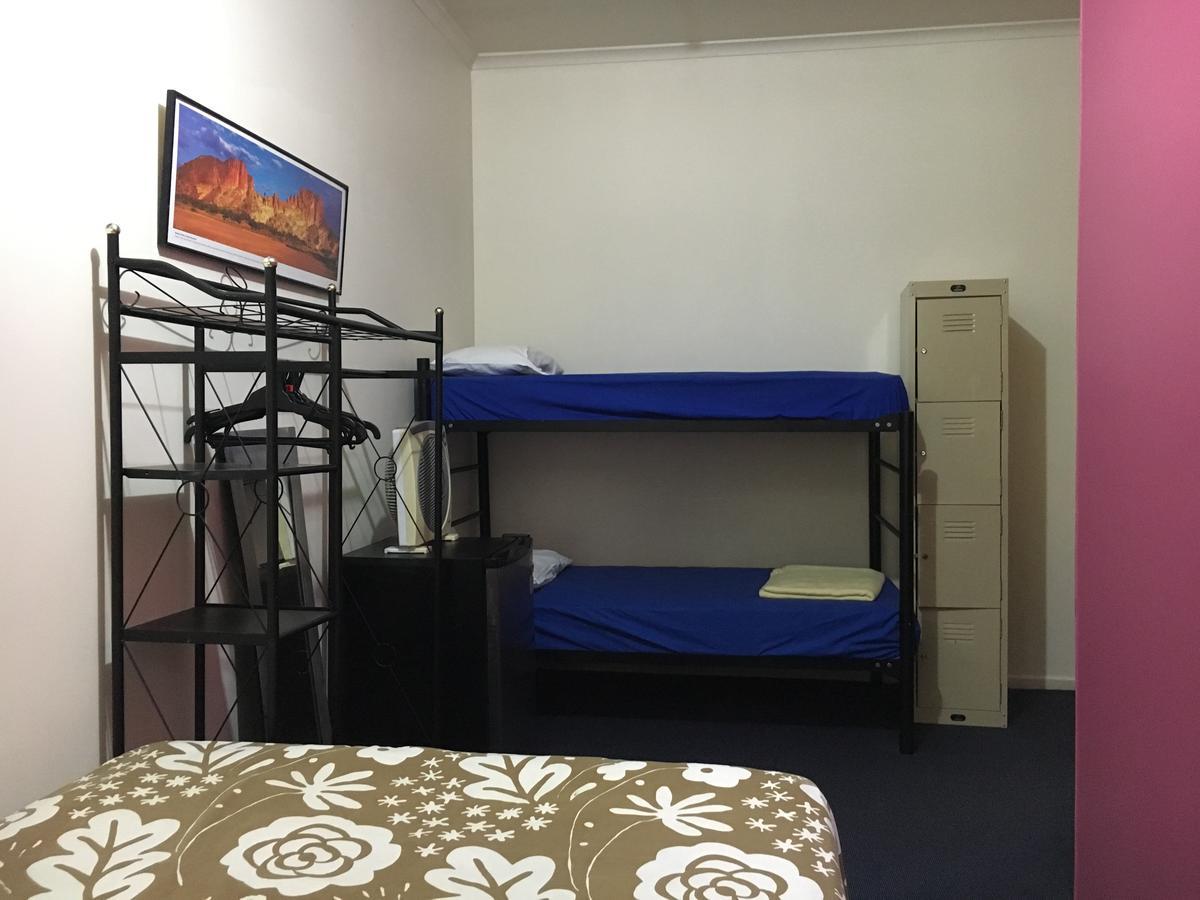 Hyde Park Backpackers Hostel ซิดนีย์ ภายนอก รูปภาพ