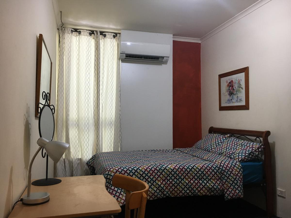 Hyde Park Backpackers Hostel ซิดนีย์ ภายนอก รูปภาพ